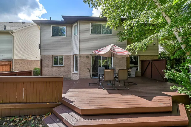 Additional image 44 of 70 Golfview Cres