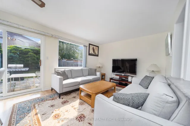 Additional image 15 of 85 Dandelion Rd