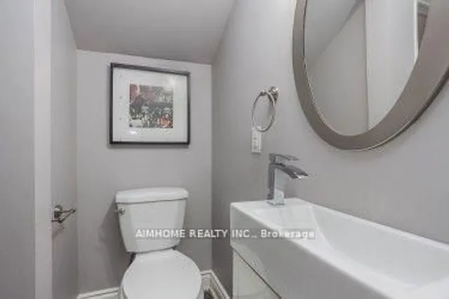 Additional image 4 of 360 R Dundas St Unit Th#2