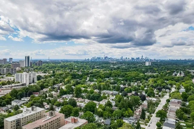 Additional image 33 of 109 Glencrest Blvd