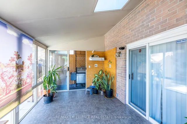 Additional image 36 of 55 Atkins Circ