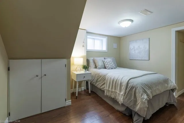 Additional image 37 of 169 East 32nd St