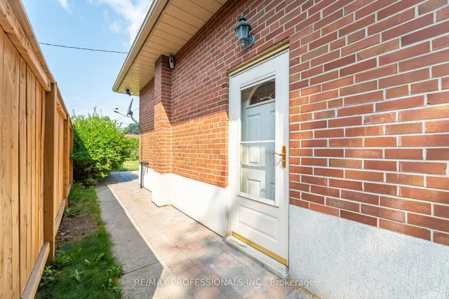 Additional image 44 of 6 Tapley Dr