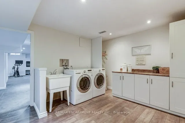 Additional image 23 of 45 Cathedral St