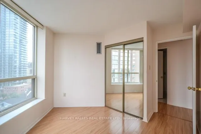 Additional image 7 of 44 St Joseph St Unit 1103