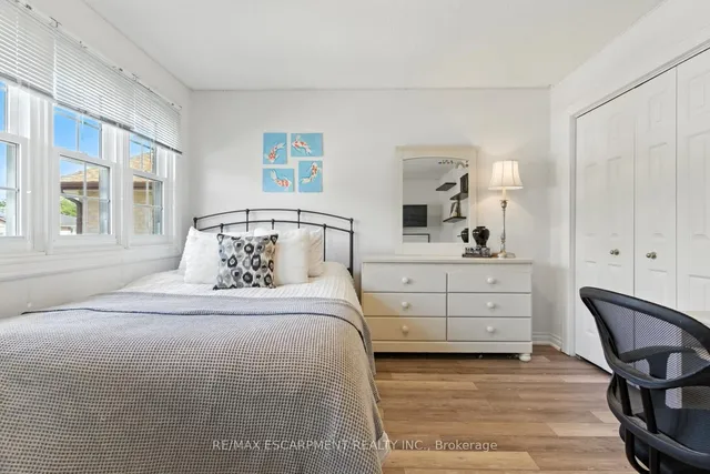 Additional image 15 of 580 Deerhurst Dr