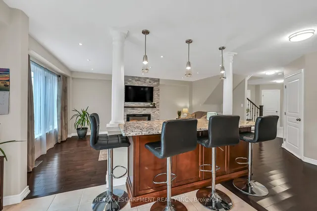 Additional image 18 of 70 Escarpment Dr