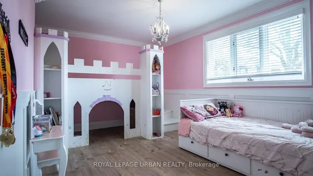 Additional image 31 of 4 Deerfield Cres