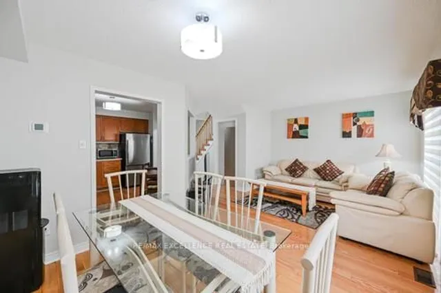 Additional image 10 of 80 Wickstead Crt