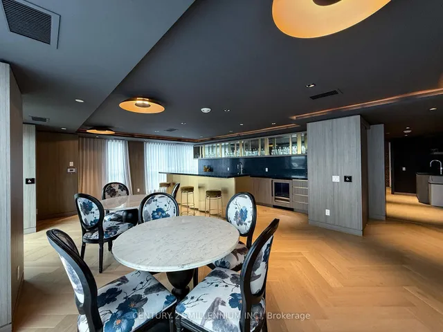 Additional image 35 of 405 Dundas St Unit 810