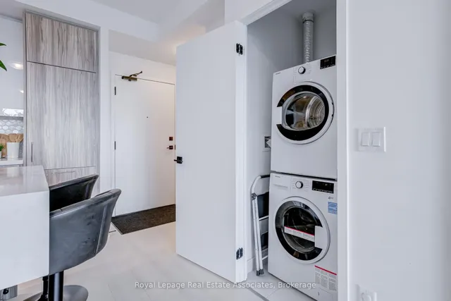 Additional image 18 of 2481 Taunton Rd Unit 607