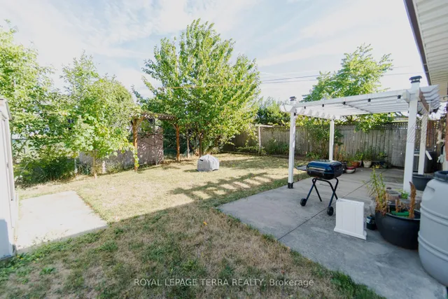 Additional image 40 of 55 Eastbury Dr