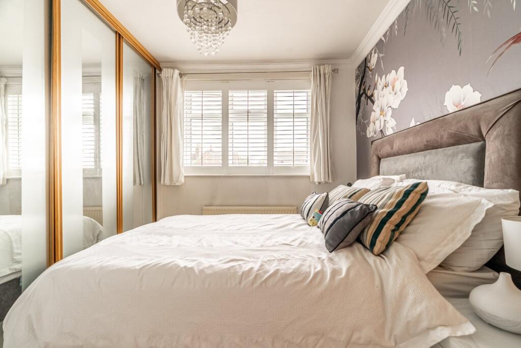 Additional image 15 of Radlett Road, Frogmore, St. Albans, Hertfordshire, AL2