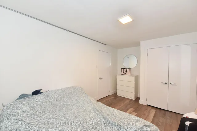 Additional image 16 of 1051 Victoria Pk Ave