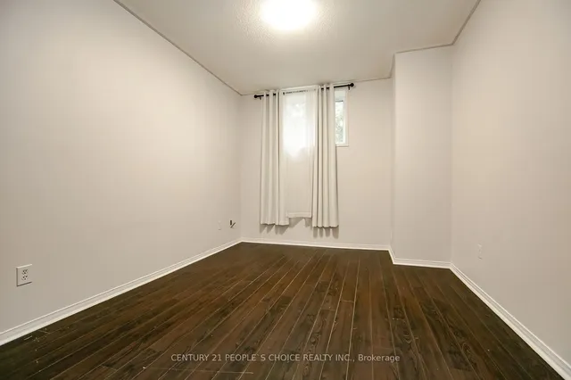 Additional image 38 of 272 Vintage Gate