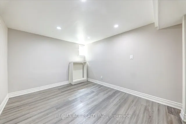 Additional image 26 of 63 Lynvalley Cres