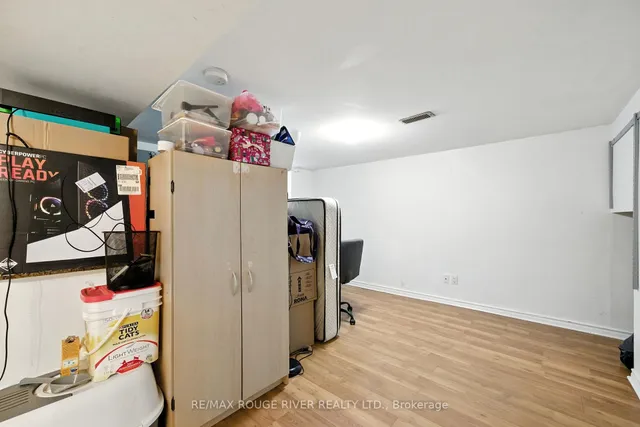 Additional image 37 of 51 Elfreda Blvd