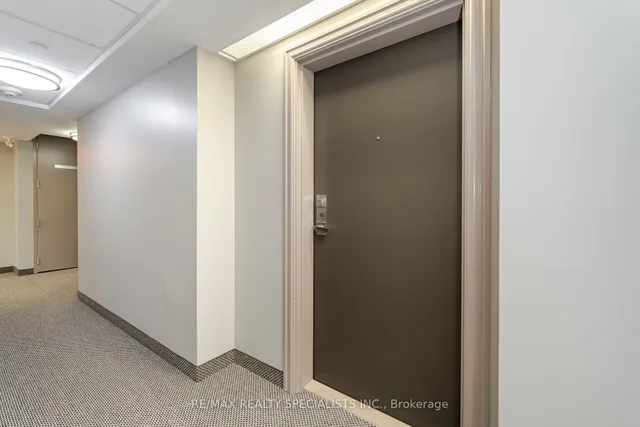 Additional image 13 of 1005 Nadalin Heights Unit 411