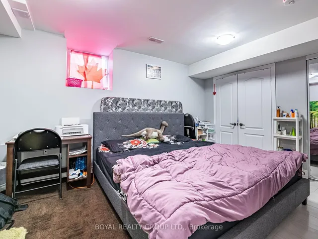 Additional image 29 of 128 Rocky Point Cres