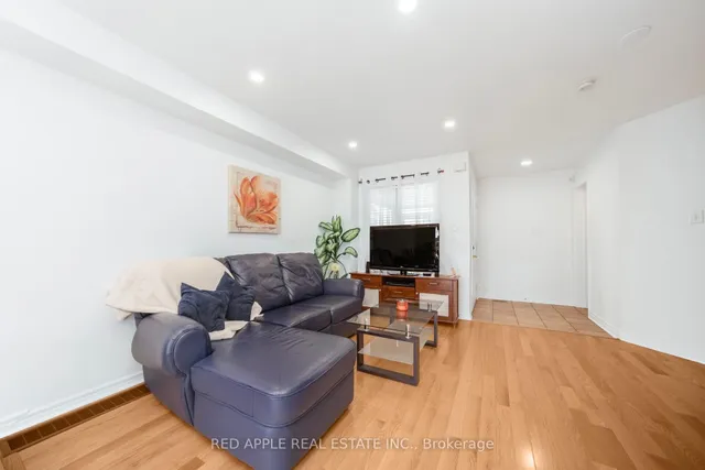 Additional image 8 of 52 Tiller Tr