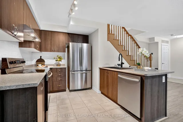 Additional image 20 of 200 Veterans Dr Unit 110