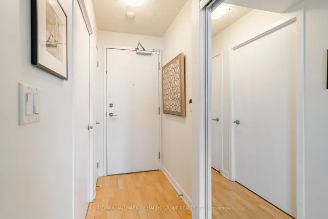 Additional image 2 of 38 Lee Centre Dr Unit 811