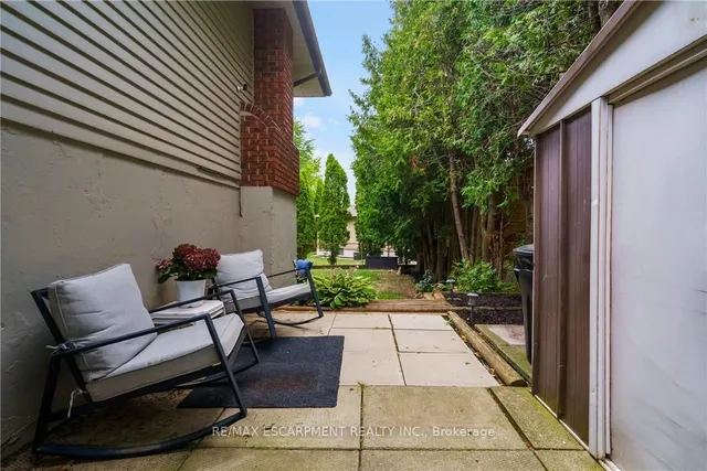 Additional image 43 of 444 QUEEN VICTORIA Dr