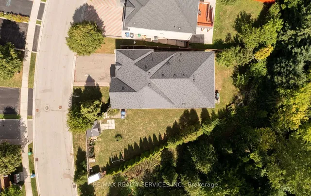 Additional image 37 of 47 Echoridge Dr