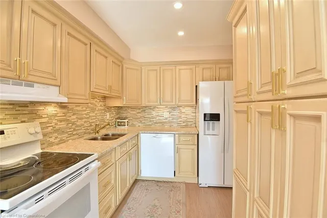 Additional image 15 of 591 Highway 8 Unit 25