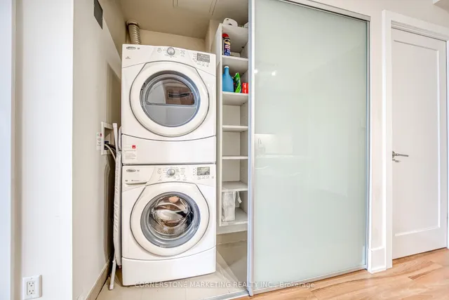 Additional image 18 of 300 Front St Unit 3402