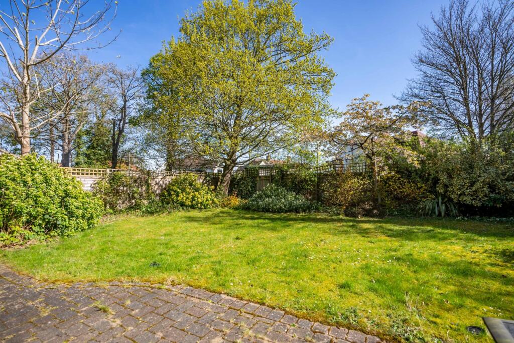 Additional image 12 of Lavender Crescent, St. Albans, Hertfordshire, AL3