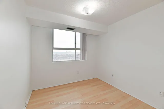Additional image 12 of 3077 Weston Rd Unit 1411