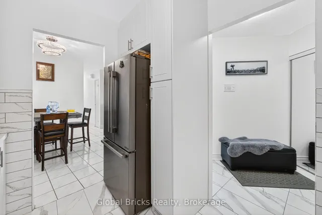 Additional image 21 of 380 Dixon Rd Unit 1904