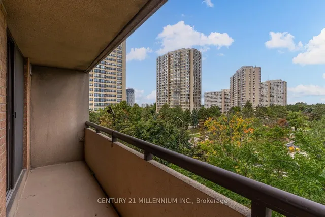 Additional image 35 of 5 Lisa St Unit 604