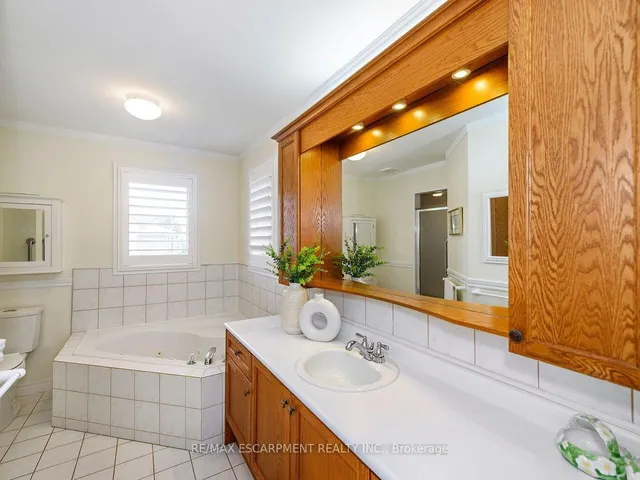 Additional image 23 of 2026 Waterbridge Dr