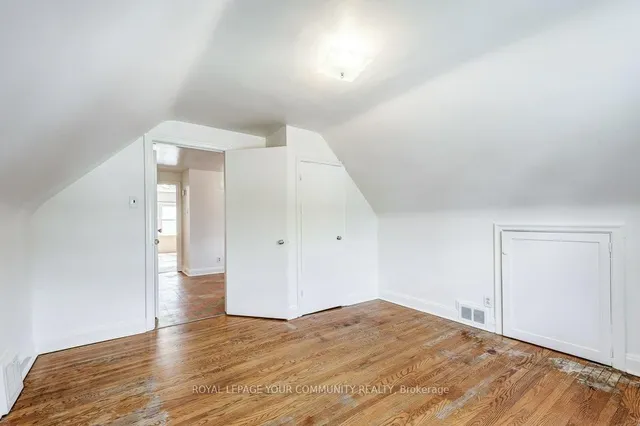 Additional image 21 of 109 Glencrest Blvd