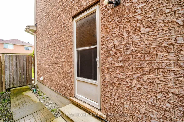 Additional image 46 of 180 Raponi Circ