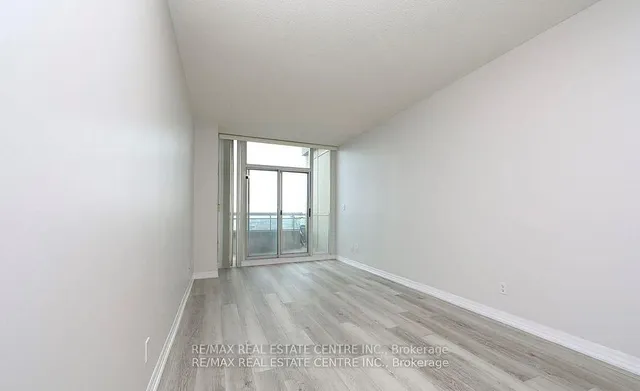 Additional image 11 of 1359 Rathburn Rd Unit 1901