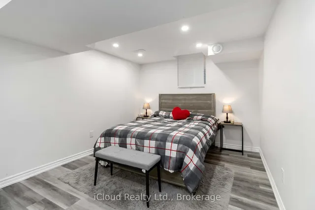 Additional image 43 of 3208 Renton Rd