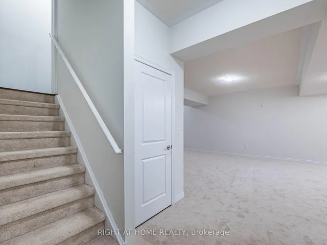 Additional image 43 of 16 Charing Cross Gate