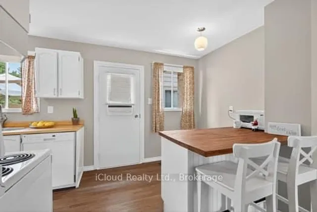 Additional image 14 of 178 Martindale Cres