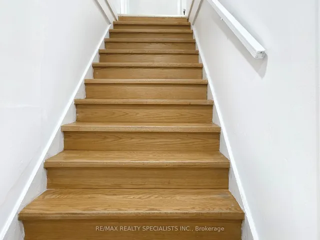 Additional image 17 of 18 Mary St