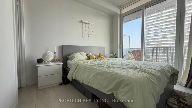 Additional image 10 of 8 Eglinton Ave Unit 2002