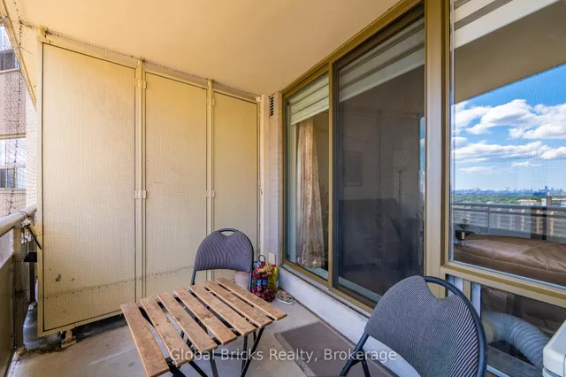 Additional image 42 of 380 Dixon Rd Unit 1904