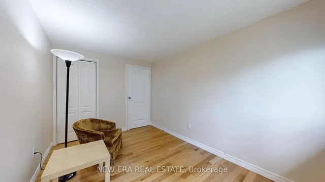 Additional image 38 of 7227 Joliette Cres