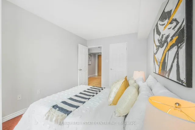 Additional image 27 of 3233 Eglinton Ave Unit 407