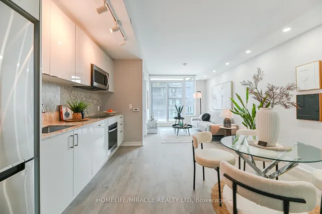 Additional image 8 of 1926 Lakeshore Blvd Unit 3811