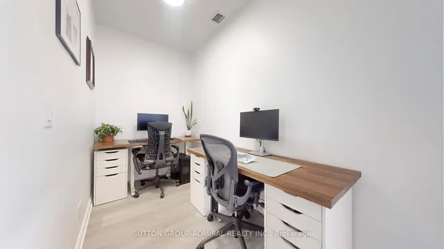 Additional image 13 of 181 Village Green Sq Unit PH15