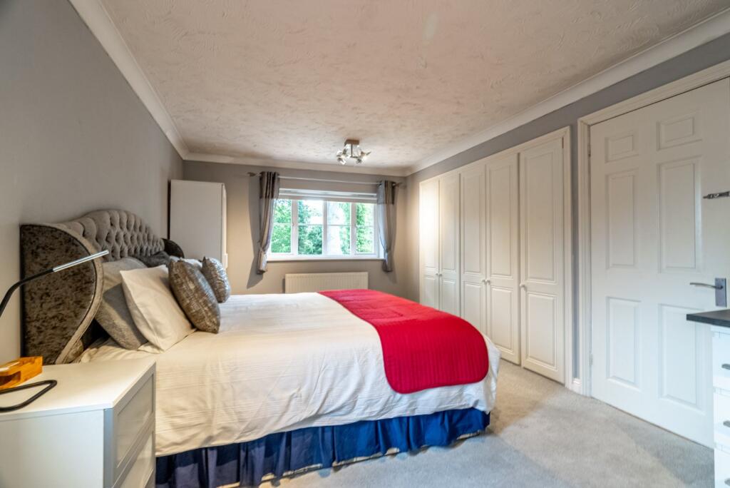 Additional image 11 of St. Barts Close, St. Albans, Hertfordshire, AL4