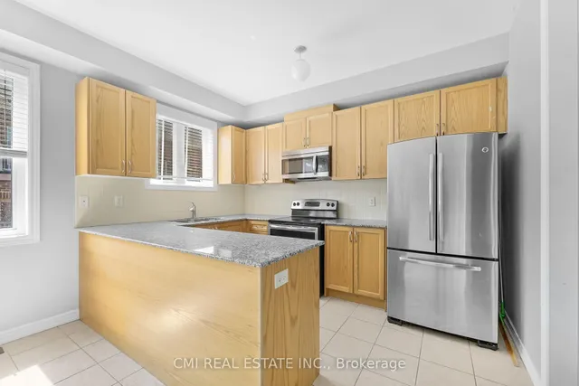 Additional image 15 of 21 Kayak Hts